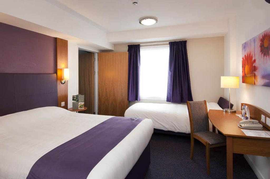 Premier Inn Newcastle Airport South Woolsington Rom bilde